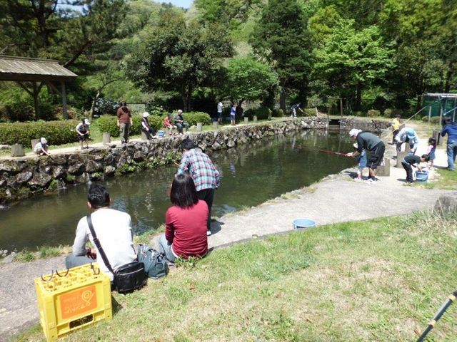 芦谷峡やまめの里
