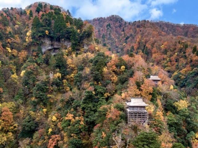 三徳山の紅葉