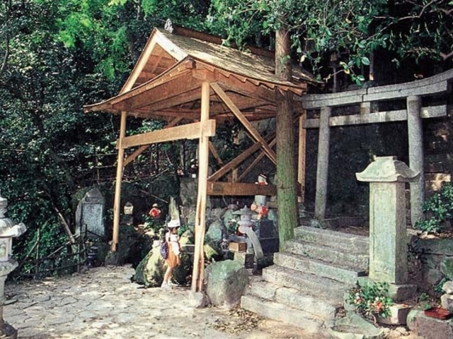 湯船山の社叢