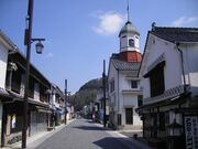 白壁の道(上下町商店街)の写真1