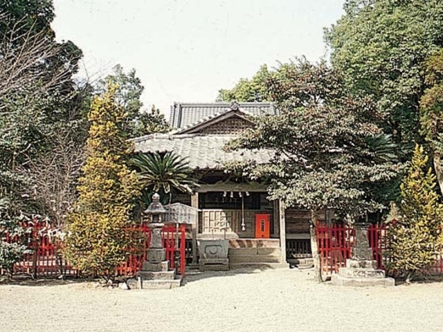 都萬神社(妻萬神社)