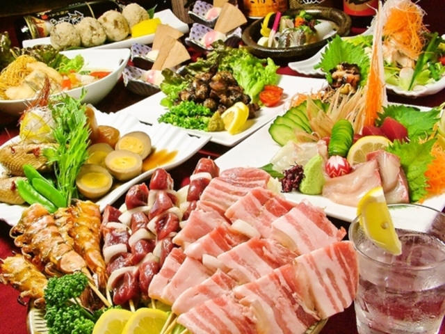 炭火焼 焼鳥 HONJIN 本陣 みかげ通り店の写真1