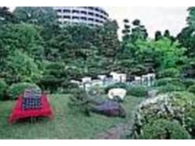 庭園はカフェとして楽しむこともできる_お屋敷・京都 亀岡 楽々荘