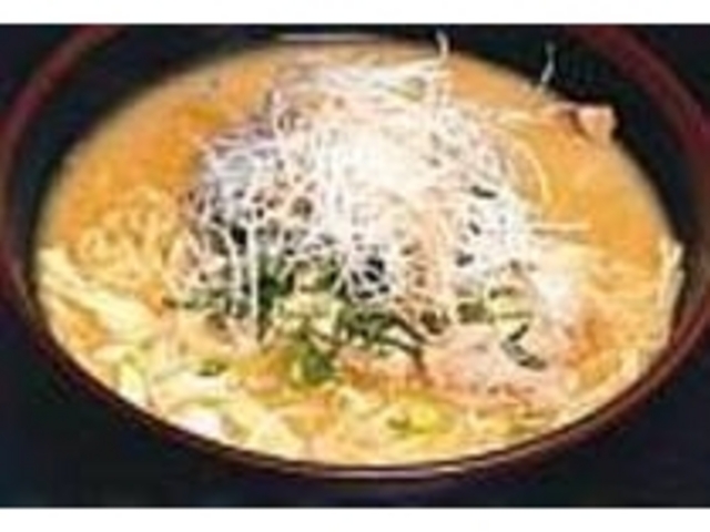 細切り野菜の具が粕汁のようで見た目も良し_玄屋