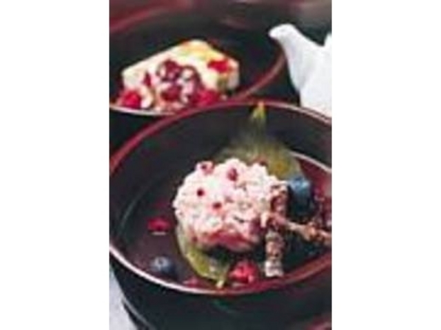 喫茶のお重のお菓子セット抹茶付はおすすめ_旬菓 一乗寺 中谷