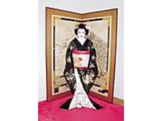 まるで本物の舞妓さんの様な変身ぶり_おふぃす 勝ふみ