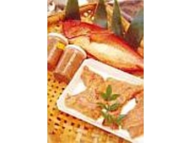 『金目鯛の味噌漬け』と『塩辛』がおすすめ_岩田商事