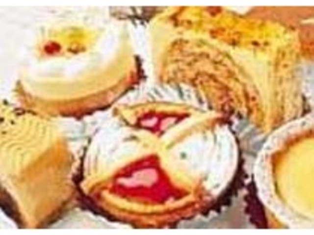 豊富な種類と値段の安さは人気のマト_仏蘭西菓子 CRICKET