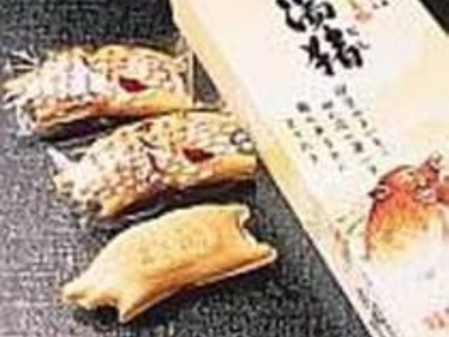 最中のあんには厳選されたつぶあんが_文寿堂菓子店