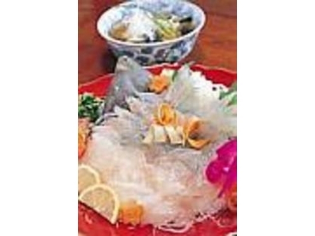 『カワハギの薄造り』はツウに人気の逸品_食事処 岩手