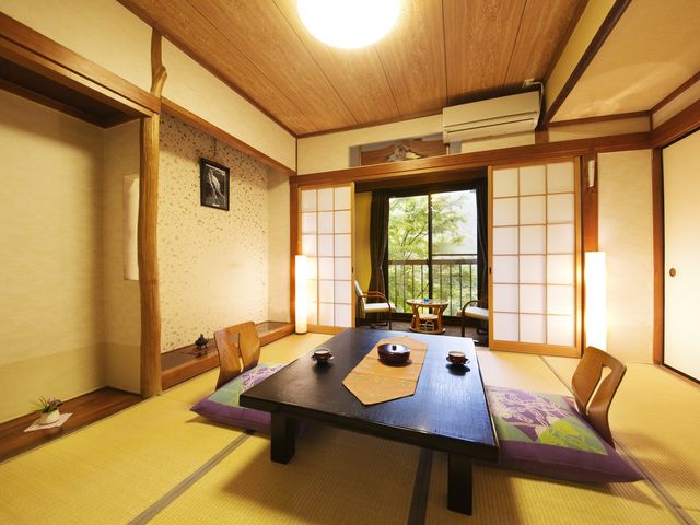 畳の間☆お部屋の一例☆_ホテル湯の本