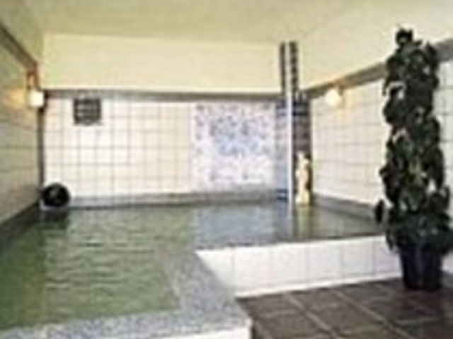 エステ洗剤が備え付けてある女性浴場。一度お試しあれ_ホテル いづみや