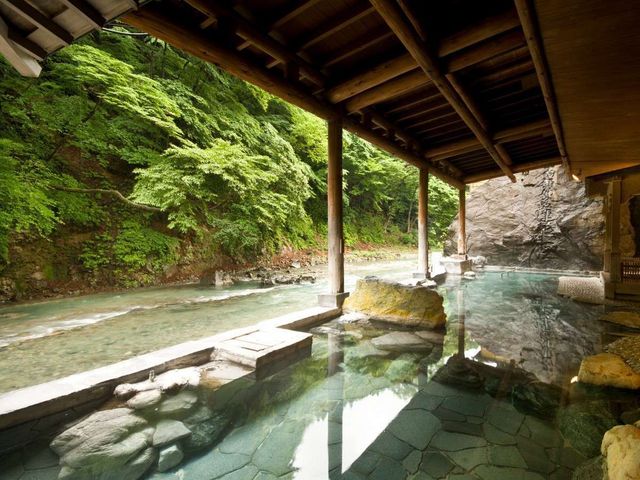 四万やまぐち館
