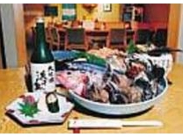 一番おいしい旬の素材とお酒が揃う_佳肴 と一