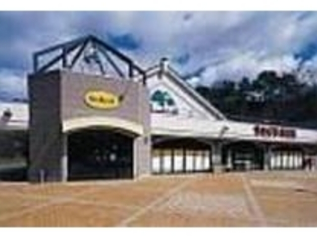 店内は130席を有する広々としたスペース_やまびこ産道館レストランもうもう亭