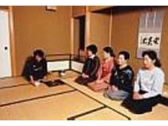 歩き疲れたらお茶で一息ついて休もう_あゆみ庵・民家園