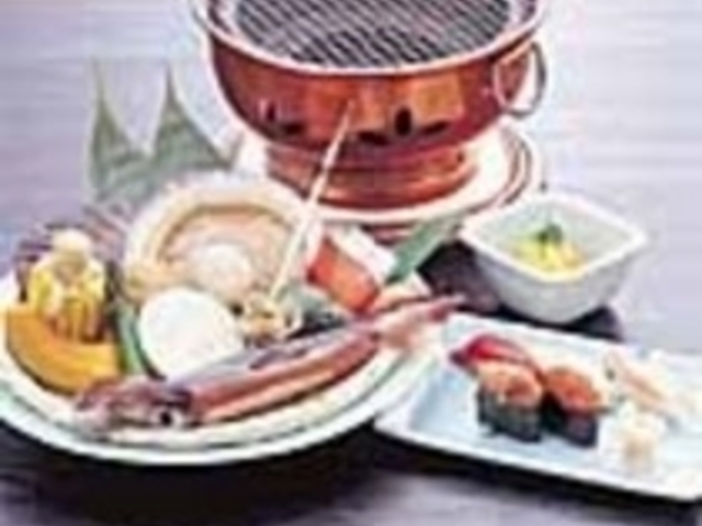 北の味覚が満載の『北海炭火焼きセット』_魚○
