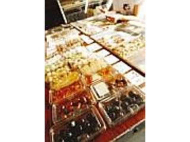 飴の他にもザラメやバニラのクッキーも人気_雑賀屋