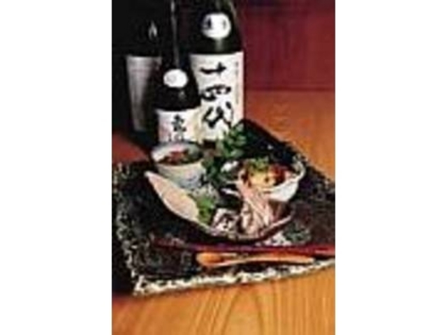 地酒の味わいを生かす肴も充実している_地酒百撰かわらや