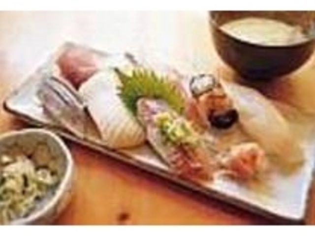 分厚いネタがドッシリとのった寿司も人気_和食亭浜よし