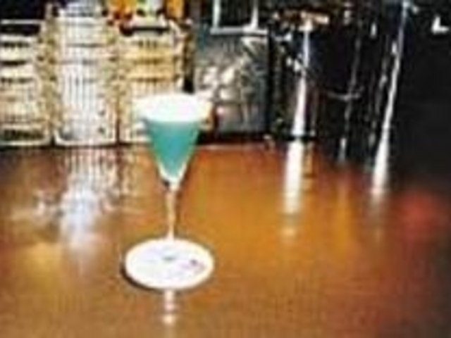 バーボンベースのケンタッキースカイ_PUBLIC HOUSE EST