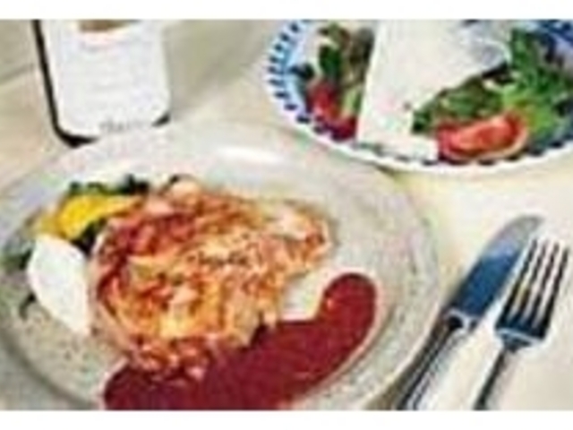 肉料理にはイタリア産のワインがよく似合う_グリル&イタリアンVESTA