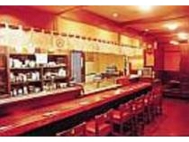 落ち着いた雰囲気で郷土料理が楽しめる_よだれ三尺