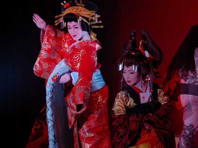 毎月替わる劇団芝居、好評公演中!(休演日あり)_スパ&リゾート九十九里 太陽の里