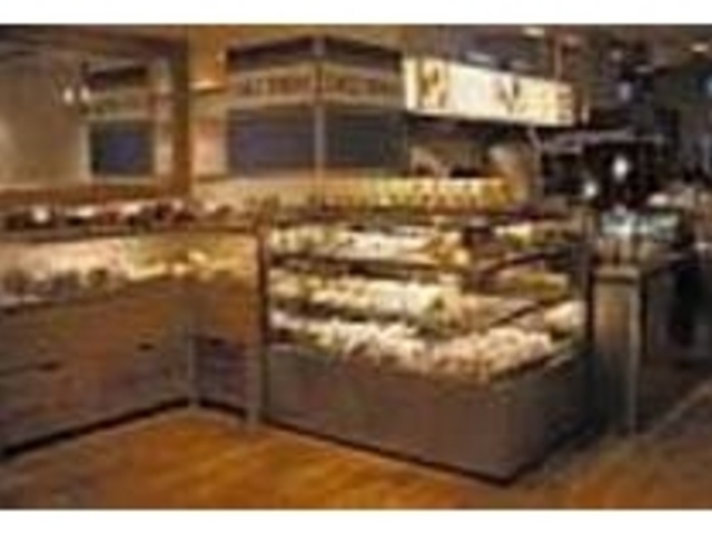 パン・ドリンク各種取り揃えてある_CAFE CHEZ MADU (カフェ・シェ・マディ)