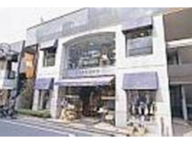 明るい雰囲気の店構え。気軽に立ち寄りたい_T.C/タイムレスコンフォート自由が丘店