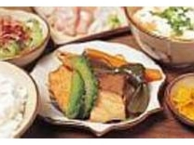 自慢の『三姉妹定食』ダシがきいていて旨い_家庭料理の店 三姉妹