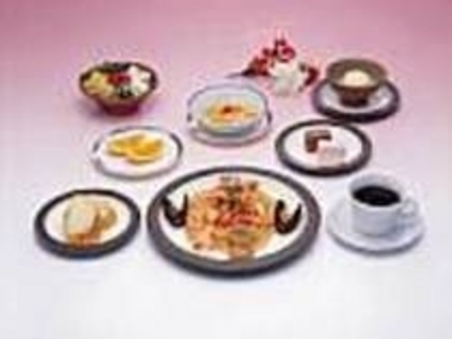 とても豪華なバイキング式のランチメニュー_パスタオレガ