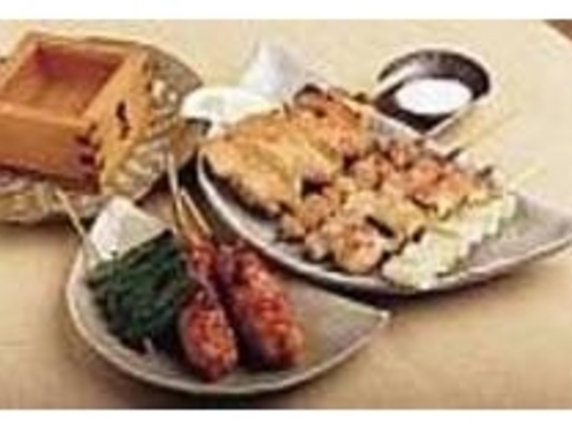 盛合せは、なんこつ・とり串・野菜等全8本_やきとり 多留摩(だるま)