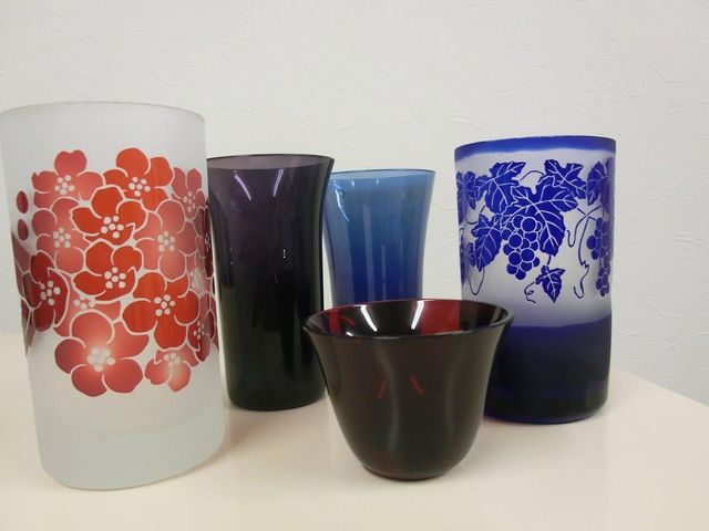体験で使用する素材・完成作品の一部_ガラスアトリエS
