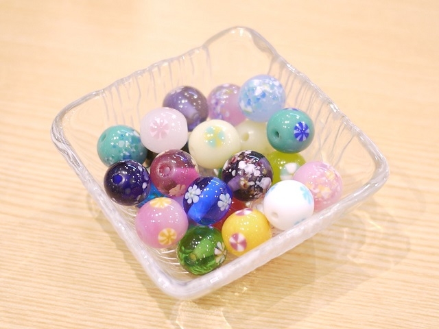 とんぼ玉と民芸和紙 大和屋