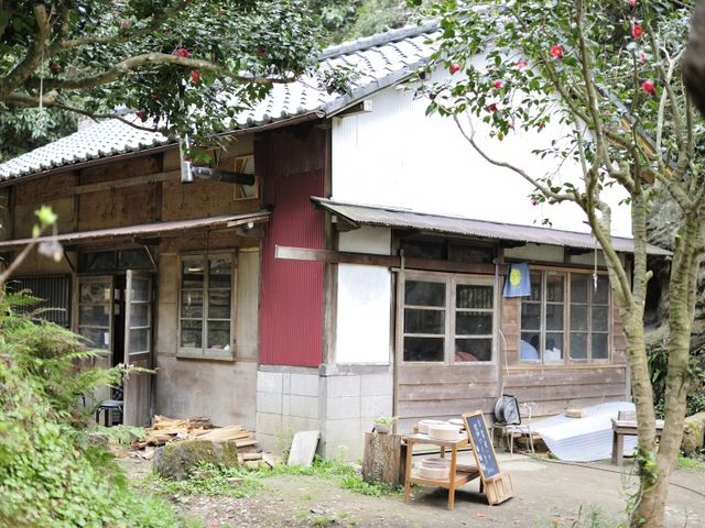 古都鎌倉の静かな谷戸に包まれた自然豊かな環境です_たからの窯
