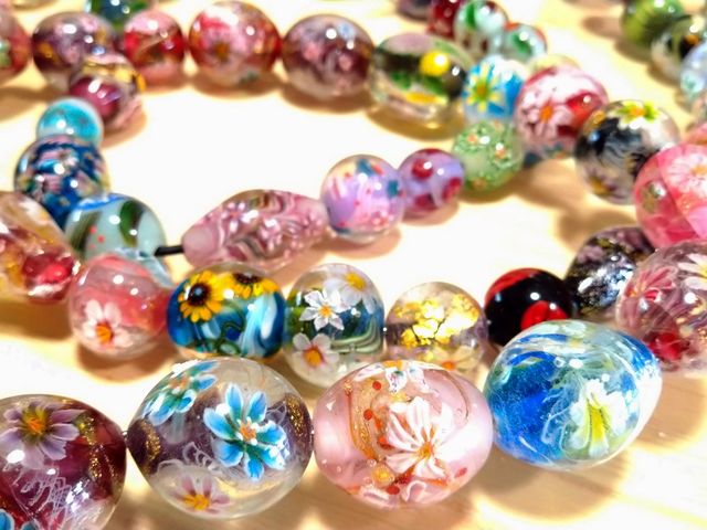 バーナーワーク花のパーツ作り。慣れて来たらこんな感じ!_陶芸★ガラス★キャンドルフラワー教室★ちよ野(名古屋駅前本店)