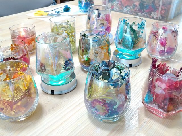 ジェルキャンドル体験も90分でできて人気です!中に蠟燭やLEDライトが入れれます!_陶芸★ガラス★キャンドルフラワー教室★ちよ野(名古屋駅前本店)