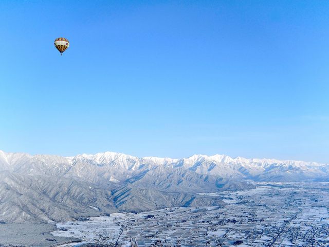 ベテラン操縦士と一緒に、地上1000mまで風に乗って!_安曇野气船 熱気球・クリアボート