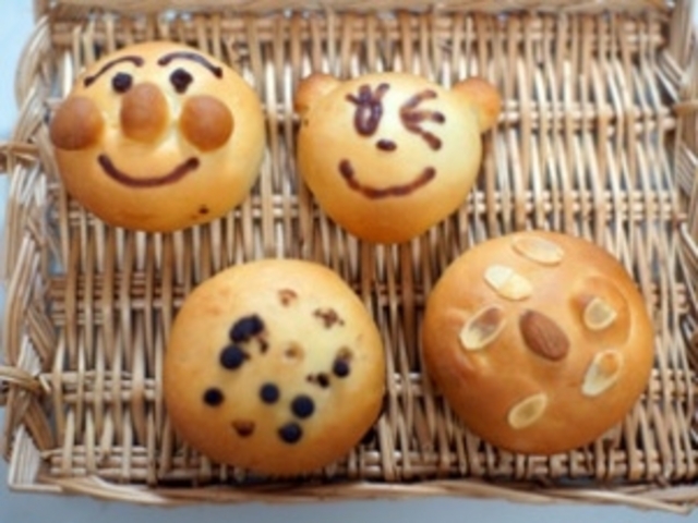 【パン作り体験】あんぱん大のものが3個位出来ます。お好きな形やトッピングでどうぞ!_おかやまファーマーズ・マーケット ノースヴィレッジ