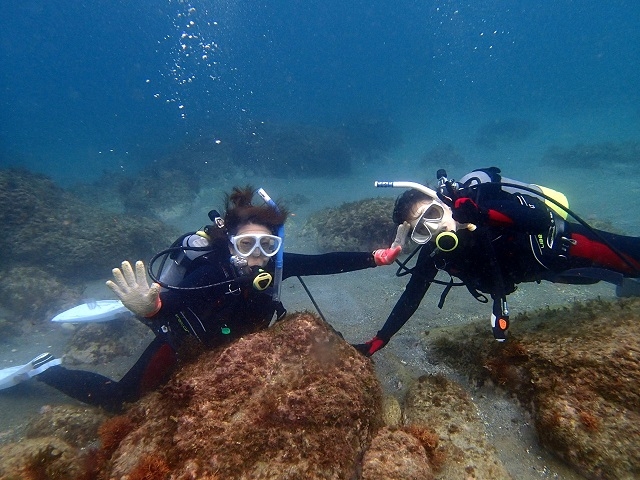 水中写真もばっちり!_エントリーダイビングスクール 新島ダイビングセンター