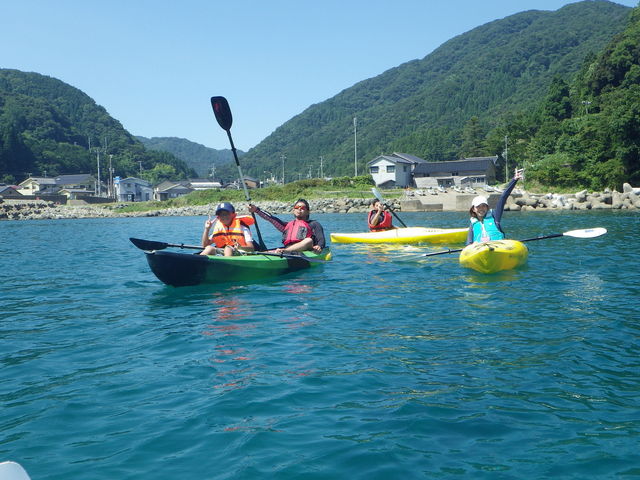 皆さんとても楽しそうです。_ジオカヤック 尾崎屋