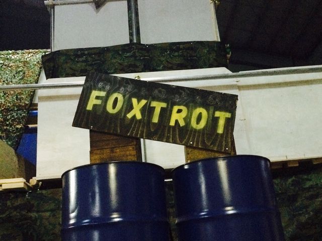 サバイバル フィールド FOXTROT