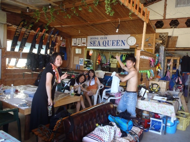 ダイブセンター室内_宮崎Sea Queenダイブセンター