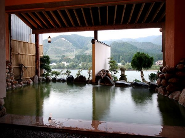 河畔の宿 碧水荘