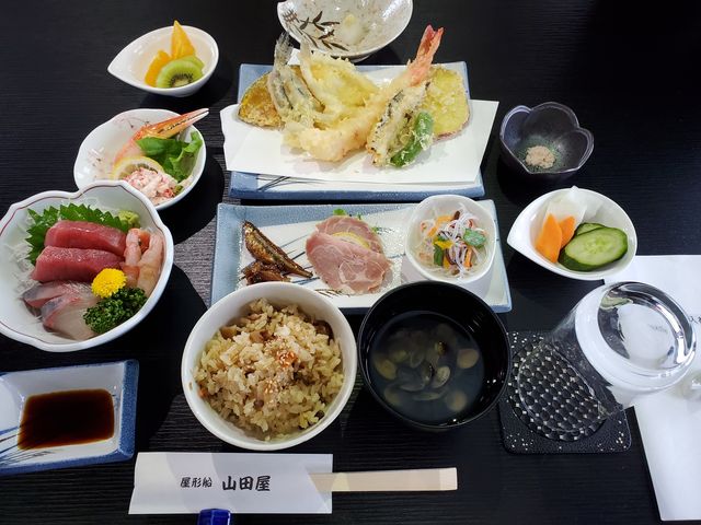 コロナ禍でお料理は個別に提供_屋形船山田屋