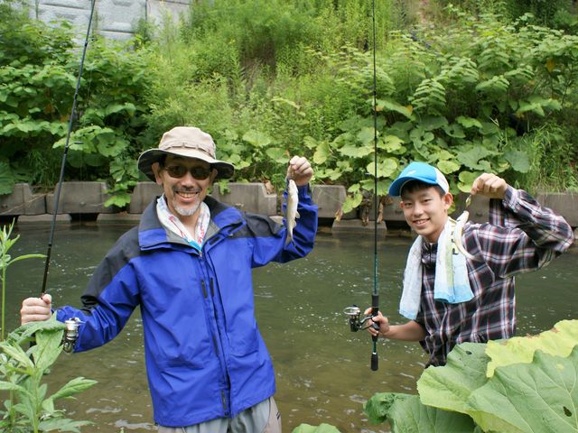 リピーターも多い【渓流ルアー&フライフィッシング】釣り好きで経験豊富なガイドがおススメのポイントへご案内!_ガイドラインアウトドアクラブ