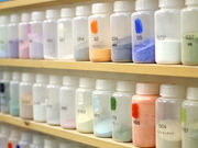 硝子企画舎 キルンワークグラススタジオの写真2