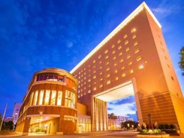 ナビオス横浜外観_ナビオス横浜