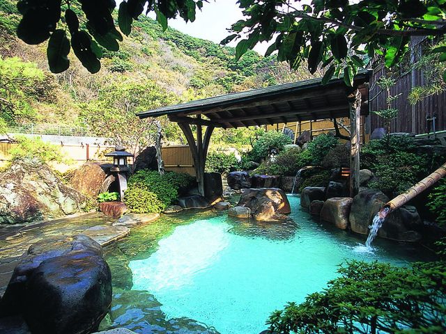 露天風呂 男性_湯本の荘夢ほたる